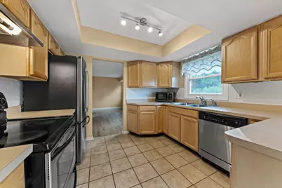 1121 Belmar Lane, Buffalo Grove, IL 60089 - Photo 12