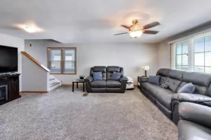 5110 S Nagle Ave, Chicago, IL 60638 - Photo 2