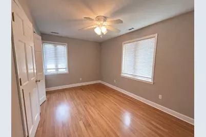 1131 E Grant Drive, Des Plaines, IL 60016 - Photo 14