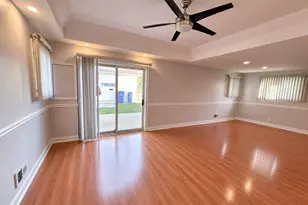 1131 E Grant Dr, Des Plaines, IL 60016 - Photo 4