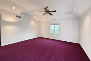 1131 E Grant Dr, Des Plaines, IL 60016 - Photo 18