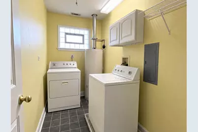 1131 E Grant Drive, Des Plaines, IL 60016 - Photo 22