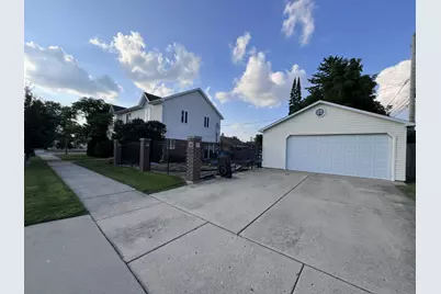 1131 E Grant Drive, Des Plaines, IL 60016 - Photo 26