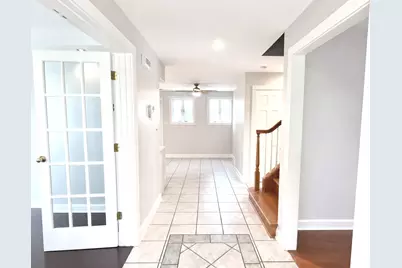 1131 E Grant Drive, Des Plaines, IL 60016 - Photo 2