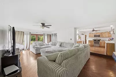 627 E Main Street, Ottawa, IL 61350 - Photo 4