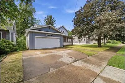 627 E Main Street, Ottawa, IL 61350 - Photo 2