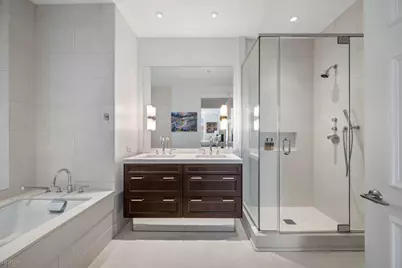 118 E Erie Street #23D, Chicago, IL 60611 - Photo 14