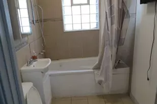 1517 N Laramie Ave, Chicago, IL 60651 - Photo 8