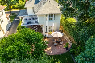 106 E Woodland Rd, Lake Forest, IL 60045 - Photo 44
