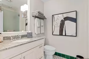 106 E Woodland Rd, Lake Forest, IL 60045 - Photo 24