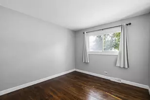 1352 Glen Ellyn Rd, Glendale Heights, IL 60139 - Photo 10