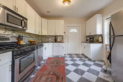 4410 N Long Avenue #1, Chicago, IL 60630 - Photo 12