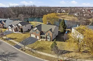 12312 Blue Iris Ln, Plainfield, IL 60585 - Photo 2
