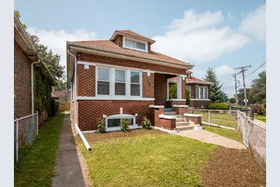8504 S Baltimore Avenue, Chicago, IL 60617 - Photo 1