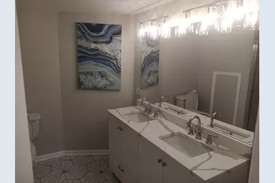 320 N Washington Avenue, Park Ridge, IL 60068 - Photo 6