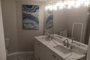 320 N Washington Ave, Park Ridge, IL 60068 - Photo 6