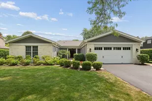 211 Kenmore Ave, Deerfield, IL 60015 - Photo 1