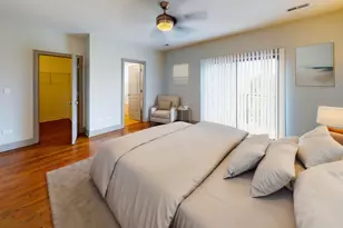 4237 S Calumet Ave, Chicago, IL 60653 - Photo 12