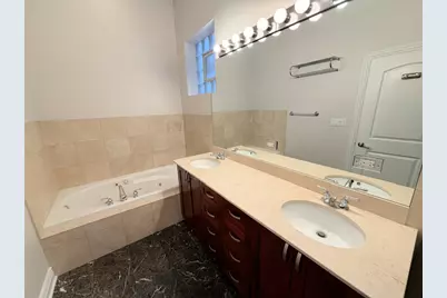 4962 N Milwaukee Avenue #2B, Chicago, IL 60630 - Photo 6