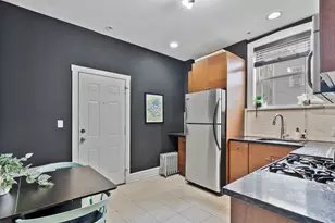 1714 W Leland Ave, Chicago, IL 60640 - Photo 10