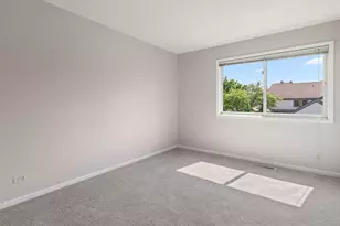 1296 Farnsworth Ln, Buffalo Grove, IL 60089 - Photo 16