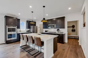 2548 Mallet Ct, Naperville, IL 60564 - Photo 2