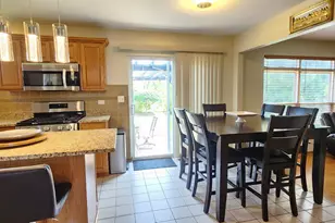 7307 Atkinson Cir, Plainfield, IL 60586 - Photo 10