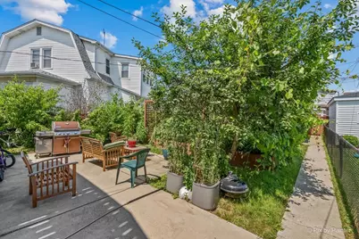 5942 W Thorndale Avenue, Chicago, IL 60646 - Photo 38