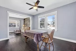5942 W Thorndale Ave, Chicago, IL 60646 - Photo 8