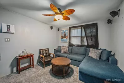 5942 W Thorndale Avenue, Chicago, IL 60646 - Photo 16