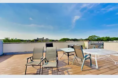 3250 N Damen Avenue #2, Chicago, IL 60618 - Photo 24