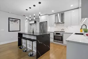 630 N State St, Chicago, IL 60654 - Photo 10