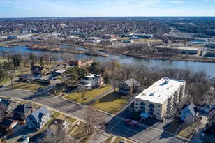 479 N Lake St, Aurora, IL 60506 - Photo 44