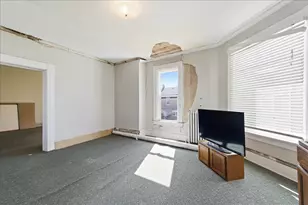 479 N Lake St, Aurora, IL 60506 - Photo 14