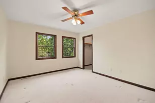 1207 David A Barry Dr, Shorewood, IL 60404 - Photo 18