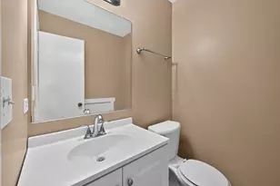 1371 Andover Dr, Aurora, IL 60504 - Photo 16