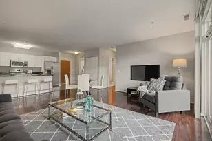 7753 Van Buren St, Forest Park, IL 60130 - Photo 6
