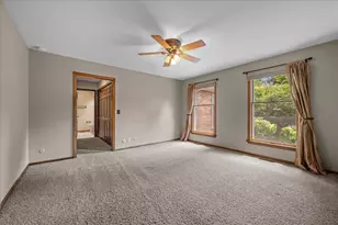 1846 Allen Ln, Saint Charles, IL 60174 - Photo 16