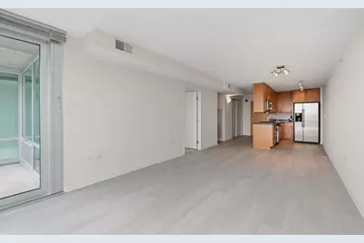 9715 Woods Drive #1505, Skokie, IL 60077 - Photo 4