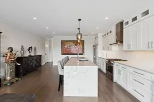 5137 N Lincoln Ave, Chicago, IL 60625 - Photo 12
