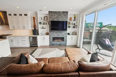 5137 N Lincoln Avenue #4S, Chicago, IL 60625 - Photo 4
