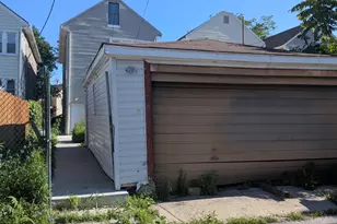1235 W 31st St, Chicago, IL 60608 - Photo 16