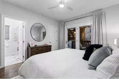 2039 W Crystal Street #2, Chicago, IL 60622 - Photo 12