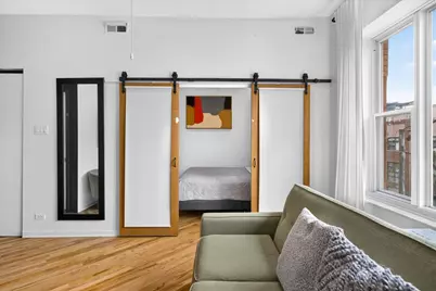 2100 N Damen Avenue #3F, Chicago, IL 60647 - Photo 2
