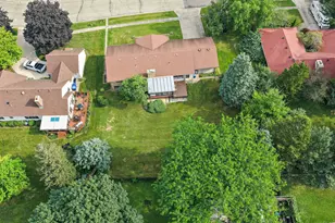 318 Laurel Ln, Dekalb, IL 60115 - Photo 36
