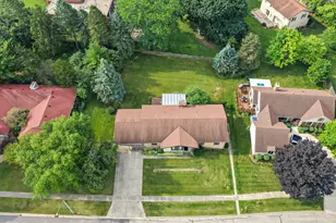 318 Laurel Ln, Dekalb, IL 60115 - Photo 34