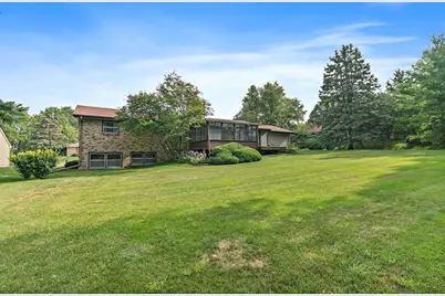 318 Laurel Lane, Dekalb, IL 60115 - Photo 30