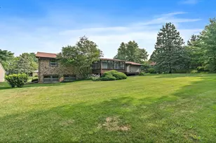 318 Laurel Ln, Dekalb, IL 60115 - Photo 30