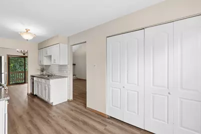 602 Country Lane, Des Plaines, IL 60016 - Photo 10