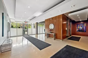 450 W Briar Pl, Chicago, IL 60657 - Photo 2